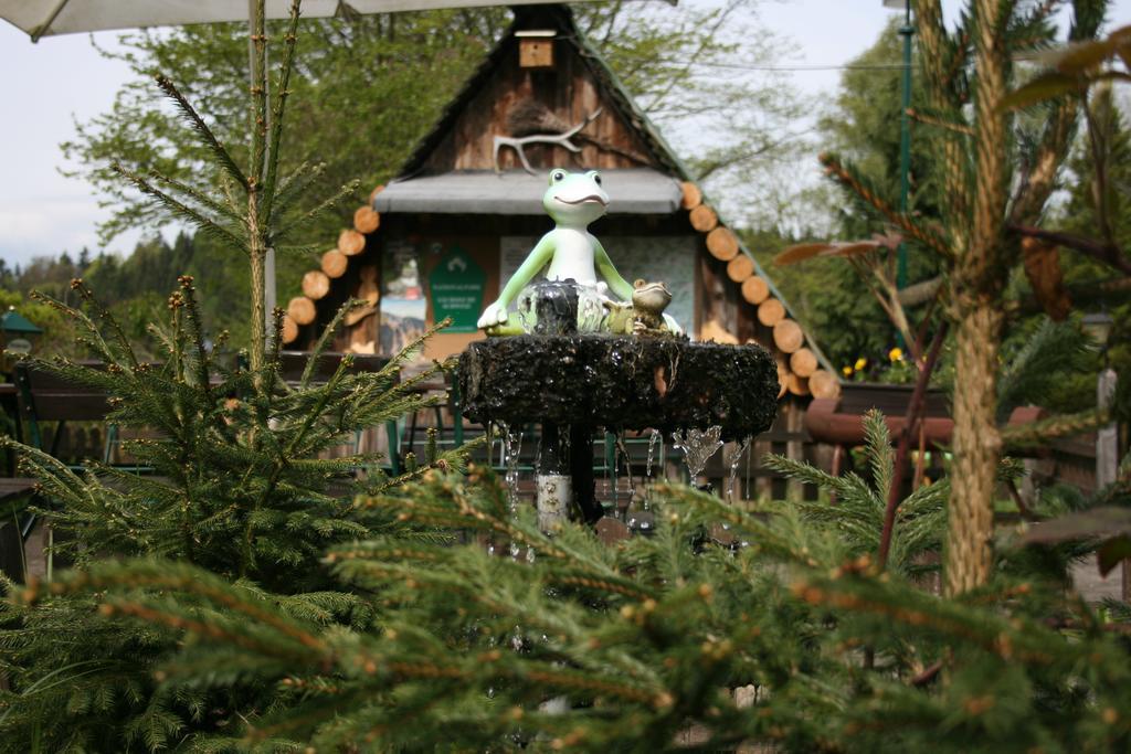 Готель Kraeuterbaude Saupsdorf Екстер'єр фото