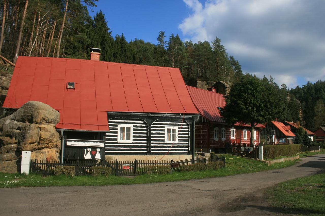 Готель Kraeuterbaude Saupsdorf Екстер'єр фото